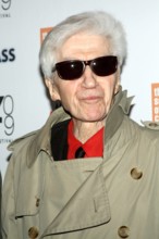 New York, NY, USA. 25 September, 2009. Alain Resnais at the arrivals to the "Wild Grass" premiere at Alice Tully Hall, Lincoln Center. Credit: Steve Mack/Alamy