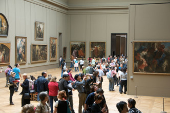 Louvre gallery. Paris