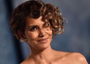 Los Angeles, USA. 13th Mar, 2023. Halle Berry arriving to the Vanity Fair Oscar Party at on March 12, 2023 in Los Angeles, CA. © Lisa OConnor/AFF-USA.com Credit: AFF/Alamy Live News