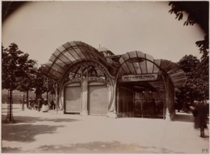 Paris metro. "Access to Place de l'Etoile, Paris (VIII-XVI and XVIIth arr.)". Photograph by Charles Maindron (1861-1940). Gelatino-silver chloride draw developed. March 16, 1900. Paris, Carnavalet mus...