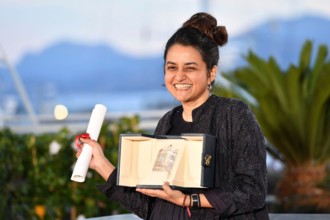 Payal Kapadia mit dem Großen Preis der Jury für 'All We Imagine as Light' beim Photocall mit den Preisträgern auf dem Festival de Cannes 2024 / 77. Internationale Filmfestspiele von Cannes am Palais d...