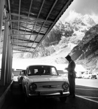mont blanc tunnel, 1965