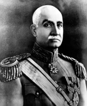 1940 c, PERSIA : The persian Emperor REZA Shah PAHLAVI ( 1878 - 1944 ). Was the Shah of Iran from 15 December 1925 until he was forced to abdicate by the Anglo-Soviet invasion of Iran on 16 September ...