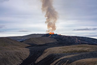 fagradalsfjall,volcanic eruption on the reykjanes peninsula,iceland