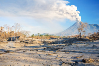 volcano eruption