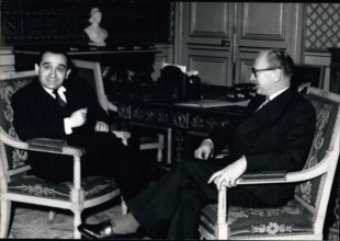 Jan. 01, 1956 - Toward a left wing Government Premier guy Mollet Began This Morning His Consultations MX at the ministry of Interior in order to Form a new government. Ops: M. Mollet Receiving M. Pier...
