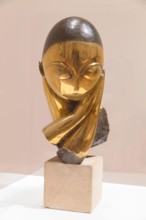 Mlle Pogany, Version I, Constantin Brancusi, 1913,