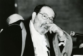 Italian medievalist, philosopher, and writer Umberto Eco, 2000s