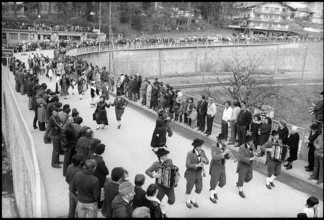 --- Olympiade Sapporo 1972: Empfang für den Silbermedaillengewinner Collombin im Wallis#Olympic Games Sapporo 1972: reception for silver medal winner Collombin, Valais- RDB BY DUKAS
