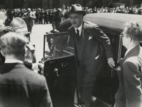 The arrival of Italian President of Republic Enrico De Nicola at the Parliament, Rome, Italy 1946