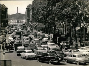 May 09, 1961 - Public Transportation Strike Causes Major Traffic Paris