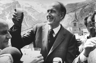 Valéry Giscard d'Estaing, April-May 1974