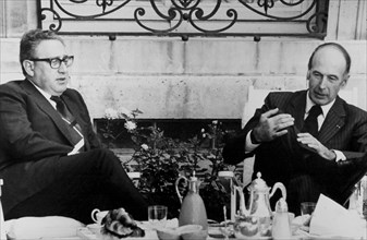 Valéry Giscard d'Estaing with Henry Kissinger, 1974