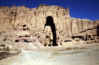 Falaise troglodytique de Bamyan (Afghanistan)