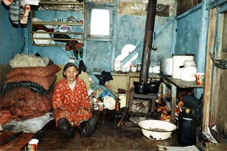 Makeshift house in Siberia (1999)