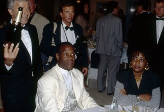 Danny Glover with his wife, 1998