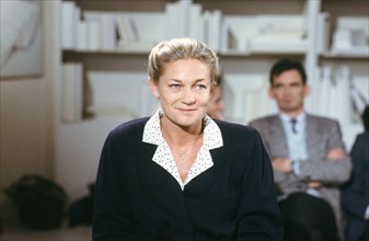 Elisabeth Badinter, 1988