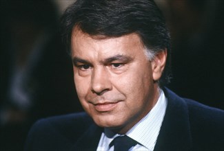 Felipe Gonzalez, 1989