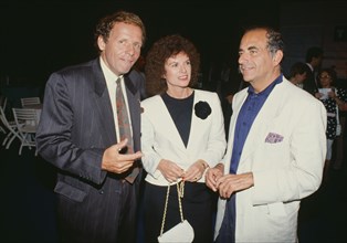 Patrick Poivre d'Arvor, Nicole Avril and Jean-Pierre Elkabbach, 1990