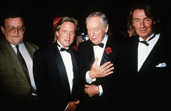 Michael Douglas, Yves Montand, Joel Schumacher, 1990