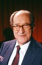 Alain Decaux, 1990