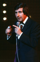 Bernard Menez