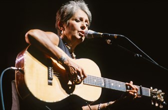 Joan Baez, vers 1999