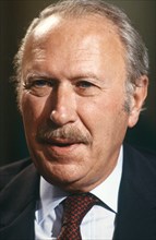 Jean Dutourd