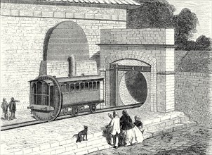 Entrée du chemin de fer pneumatique de Londres à Sydenham établi en 1865