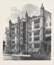 UNIVERSITY HALL, GORDON SQUARE