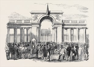 DISTRIBUTION OF THE ST. HELENA MEDAL TO THE OLD SOLDIERS OF THE EMPIRE AT PARIS