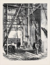 PROGRESS OF THE GREAT EXHIBITION BUILDING: HOISTING APPARATUS