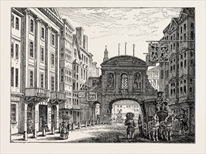 OLD TEMPLE BAR AND THE DEVIL TAVERN, LONDON