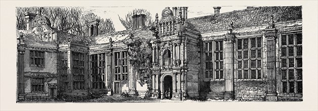 KIRBY HALL, NORTHAMPTONSHIRE: THE INNER QUADRANGLE