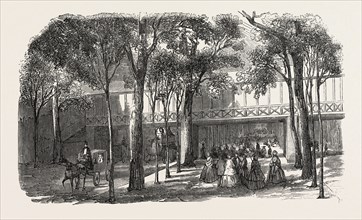 Expo 1855. Walkway of the Rotunda Annex, above the Cours-la-Reine. Paris, France, Exposition