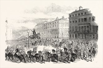 THE GRAND PROCESSION OF THE WELLINGTON STATUE, TURNING DOWN PARK LANE, 1846