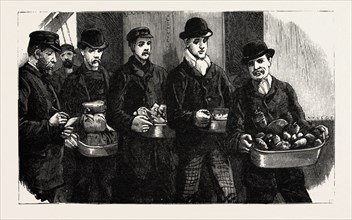 STOKERS FOR THE BRITISH NAVY, NEWLY JOINED MEN DRAWING THEIR RATIONS, engraving 1890, UK, U.K.,