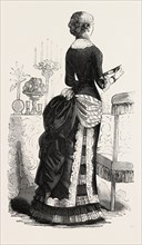 DINNER DRESS,  FASHION, ENGRAVING 1882