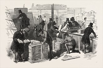 UNPACKING GOODS IN THE GREAT EXHIBITION BUILDING, THE CRYSTAL PALACE, HYDE PARK, LONDON, UK, 1851