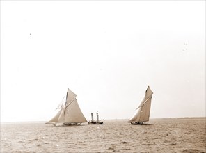 Start, The, Defender (Yacht), Columbia (Sloop), Regattas, Yachts, Lightships, 1899