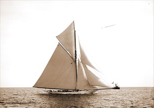 Colonia, Peabody, Henry G, (Henry Greenwood), 1855-1951, Colonia (Yacht), America's Cup races,