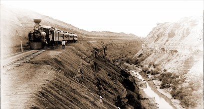 Drainage canal of Nochistongo, Jackson, William Henry, 1843-1942, Railroads, Canals, Canyons,