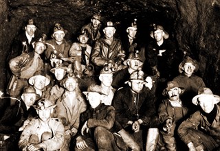 Group of miners underground, Miners, 1910