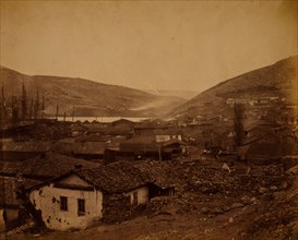 General view of Balaklava, the hospital on the right, Crimean War, 1853-1856, Roger Fenton historic