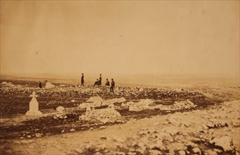 The cemetery, Redoubt des Anglais & Inkerman in the distance, Crimean War, 1853-1856, Roger Fenton
