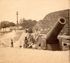 View on the Point Battery, Charleston, S.C., showing the gun in the Cheevrs battery, looking S.W.,