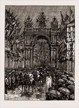THE VISIT OF THE QUEEN TO LIVERPOOL, UK, 1886: THE ROYAL PROCESSION IN LIME STREET
