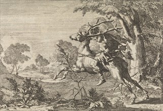 Man strapped on the back of a deer sent into the wilderness, 1666, Caspar Luyken, Pieter van der Aa