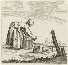Dune landscape with a woman bent over a basket, Gillis van Scheyndel (I), Jan Porcellis, 1603 -