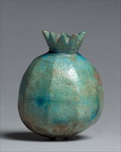 Pomegranate Vase, 1479-1425 BC. Egypt, New Kingdom, Dynasty 18 (1540-1295 BC), reign of Tuthmosis